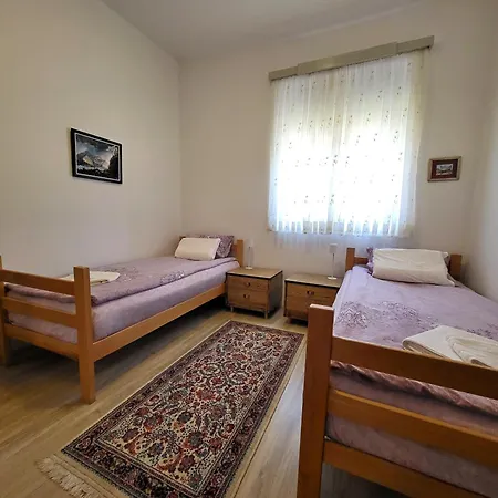 Ljuba Apartment