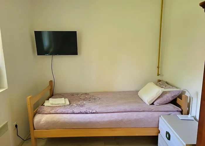 Ljuba Apartament *