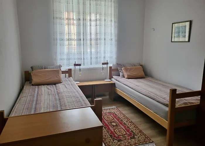 Apartament Ljuba *